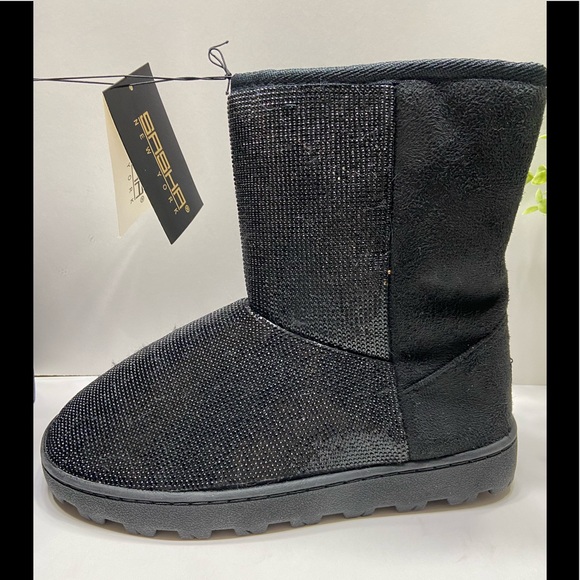 NEW Sasha Taylor Women’s Slip On Rhinestone Faux Fur Boots Black 7, 8 - Picture 5 of 9